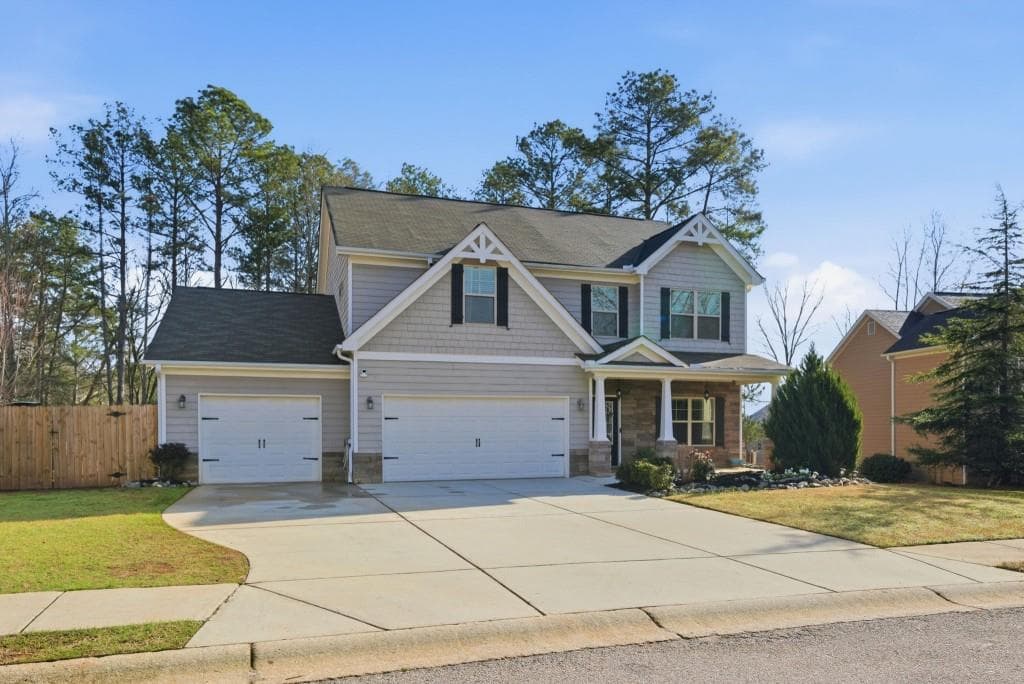 4 bedroom, 3 bathroom, 2,220 sq ft single family residence for sale at 330 White Birch Lane, Jefferson, GA 30549