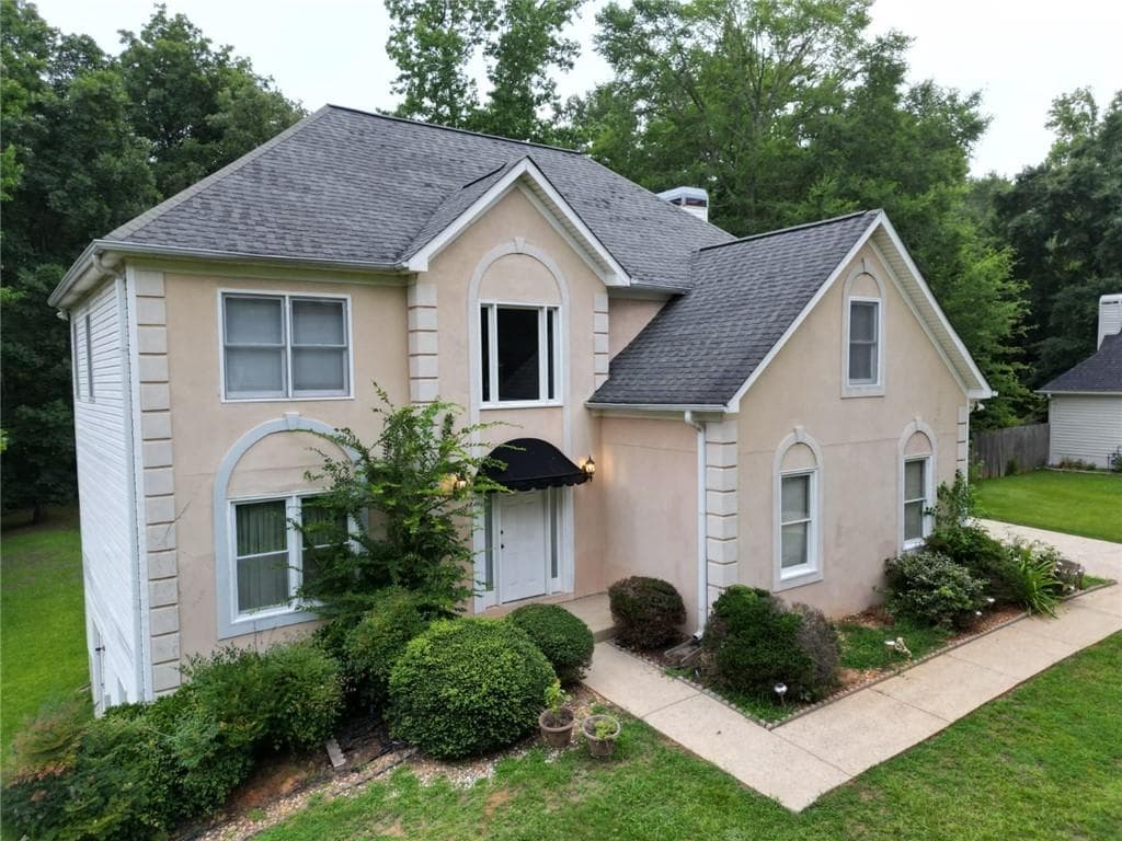4 bedroom, 4 bathroom, 2,183 sq ft single family residence for sale at 285 Mosby Woods Drive, Newnan, GA 30265