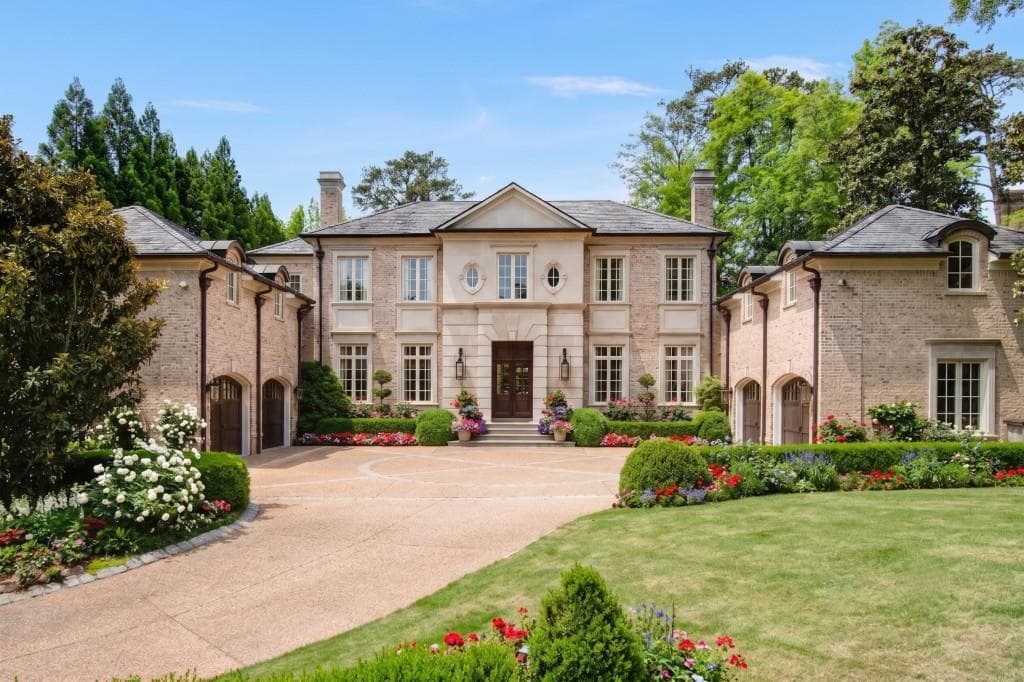 7 bedroom, 11 bathroom, 11,265 sq ft single family residence under contract at 4010 Powers Ferry, Atlanta, GA 30342