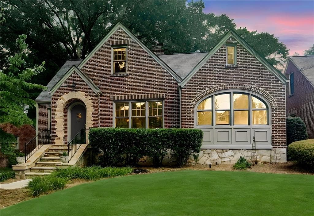 4 bedroom, 4 bathroom, 3,255 sq ft single family residence sold at 1268 Pasadena Avenue, Atlanta, GA 30306