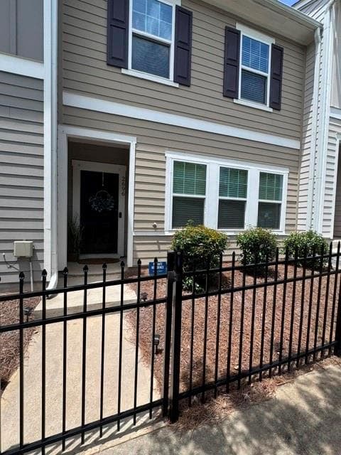 3 bedroom, 3 bathroom, 1,642 sq ft townhouse for sale at 2696 Toucan Way, Atlanta, GA 30331