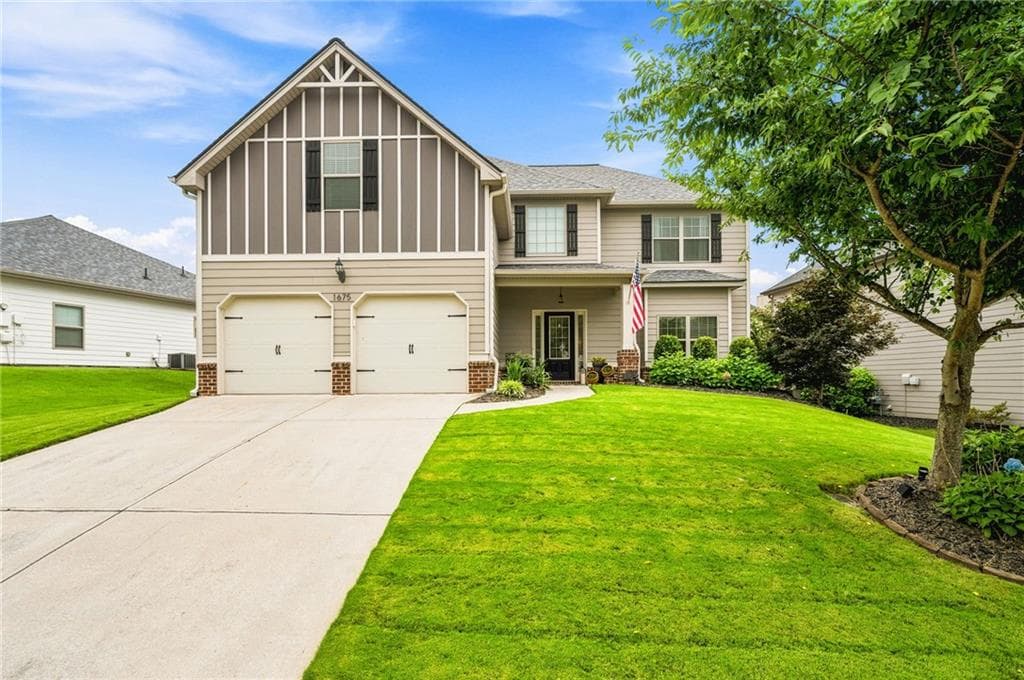 4 bedroom, 3 bathroom, 3,030 sq ft single family residence under contract at 1675 Walking Horse Trail, Cumming, GA 30041
