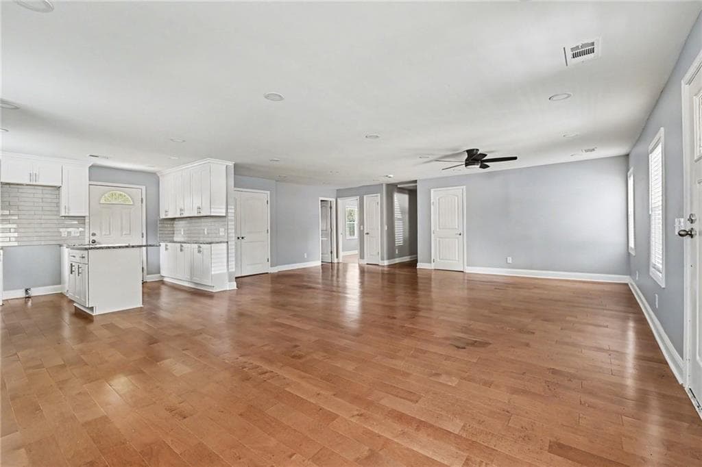 3 bedroom, 2 bathroom, 1,585 sq ft single family residence for sale at 4915 Campbellton Road, Atlanta, GA 30331