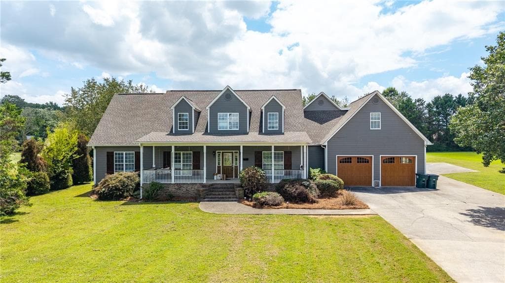 5 bedroom, 4 bathroom, 3,214 sq ft single family residence under contract at 425 McDaniel Station Road, Calhoun, GA 30701