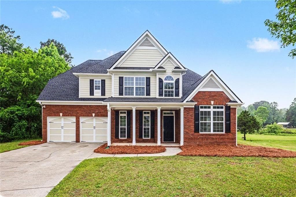 3 bedroom, 3 bathroom, 2,751 sq ft single family residence sold at 60 High Pines Court, Hiram, GA 30141