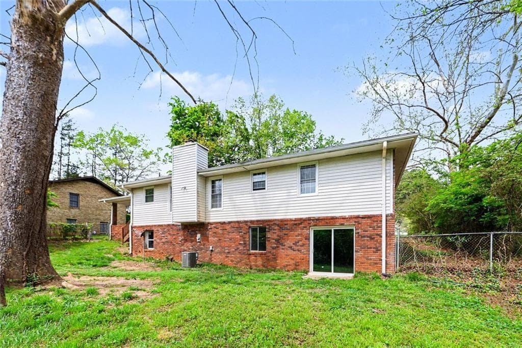 3 bedroom, 2 bathroom, 1,321 sq ft single family residence for sale at 4938 Kings, Douglasville, GA 30135