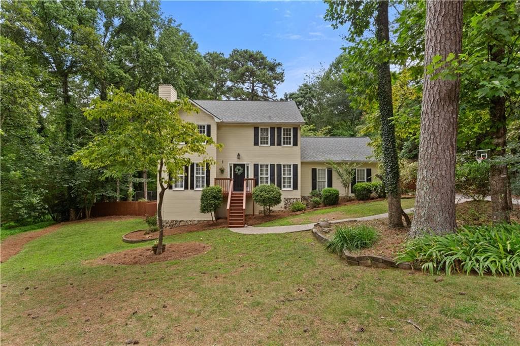 3 bedroom, 3 bathroom, 2,004 sq ft single family residence for sale at 303 Gantt Trace, Woodstock, GA 30188