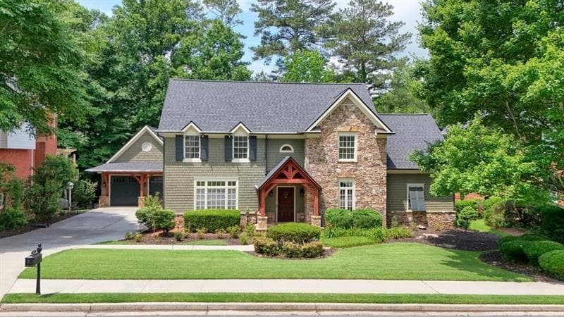 4 bedroom, 5 bathroom, 6,407 sq ft single family residence under contract at 10470 Stanyan Street, Alpharetta, GA 30022