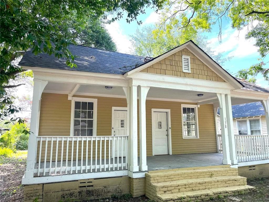 duplex for sale at 138 Comer Terrace, Macon, GA 31204