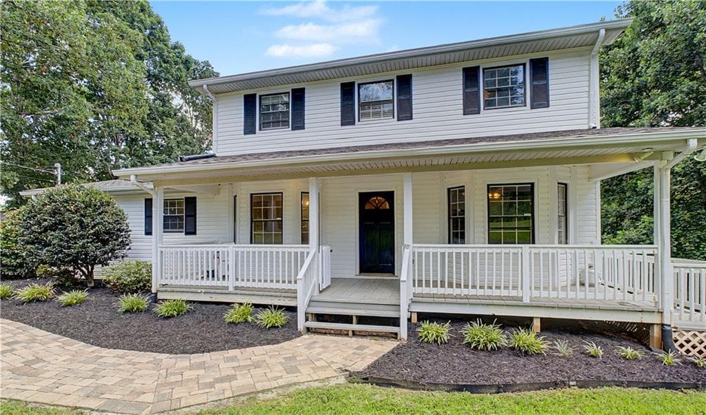 4 bedroom, 3 bathroom, 2,368 sq ft single family residence sold at 6241 Brookfield Drive, Murrayville, GA 30564
