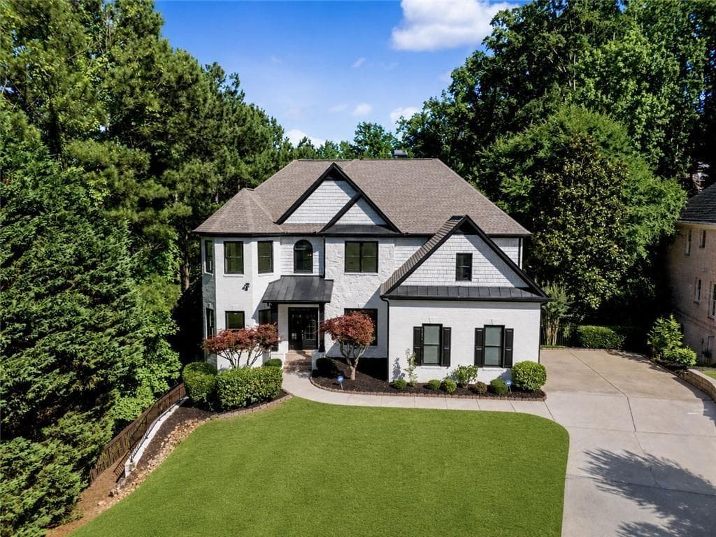 7 bedroom, 5 bathroom, 5,514 sq ft single family residence sold at 2995 Rock Mill Road, Alpharetta, GA 30022
