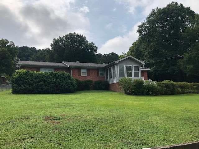 3 bedroom, 2 bathroom, 1,565 sq ft single family residence under contract at 239 Flora Avenue, Rome, GA 30161