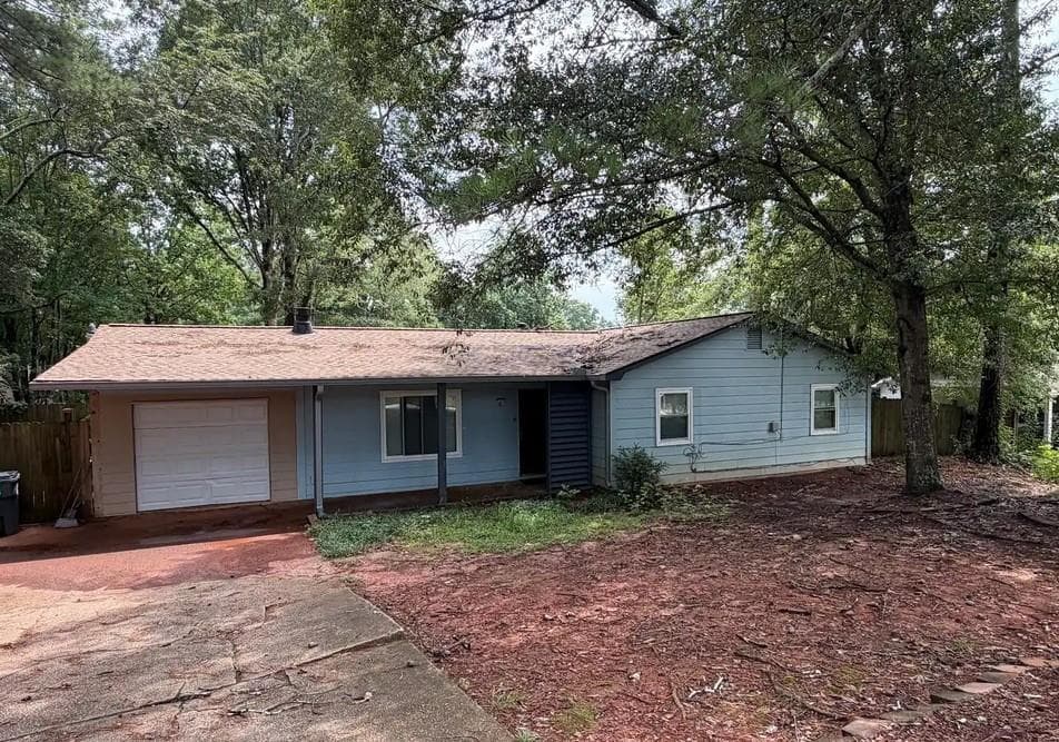 3 bedroom, 2 bathroom, 1,220 sq ft single family residence for sale at 859 Sheppard Road, Stone Mountain, GA 30083