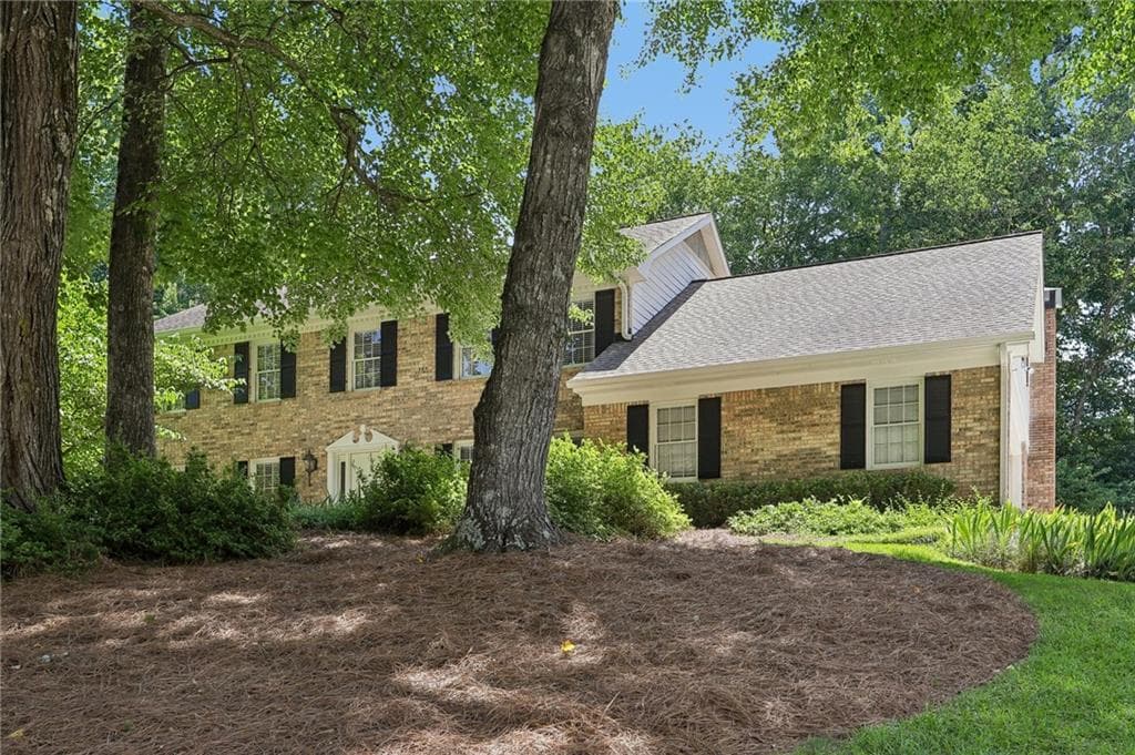 5271 Wyntercreek Way, Dunwoody, GA 30338 — most recent listing photo