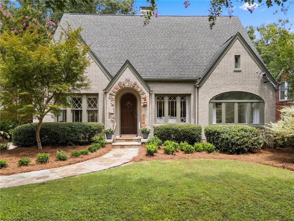 4 bedroom, 3 bathroom, 2,914 sq ft single family residence sold at 1148 Reeder Circle, Atlanta, GA 30306