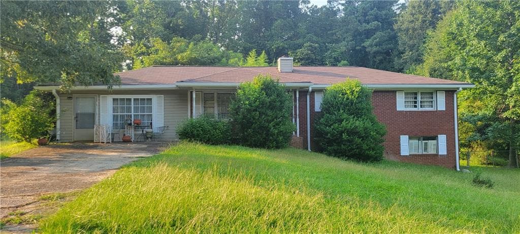 4 bedroom, 2 bathroom, 1,455 sq ft single family residence for sale at 1582 Old Alabama Road, Mableton, GA 30168