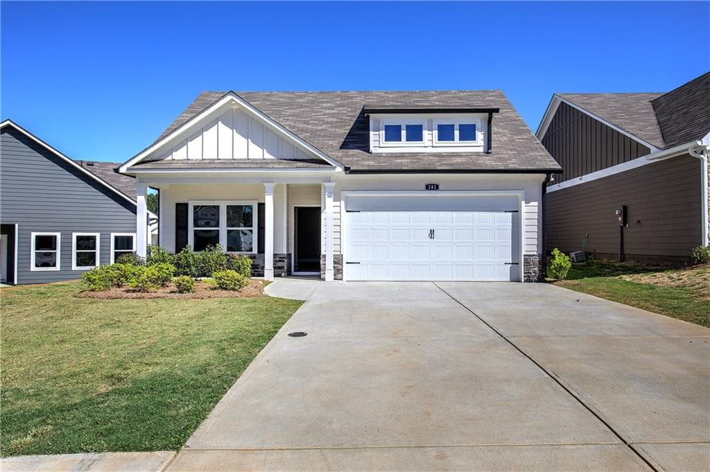 3 bedroom, 3 bathroom, 2,025 sq ft single family residence for sale at 141 Sunflower Circle, Cartersville, GA 30121