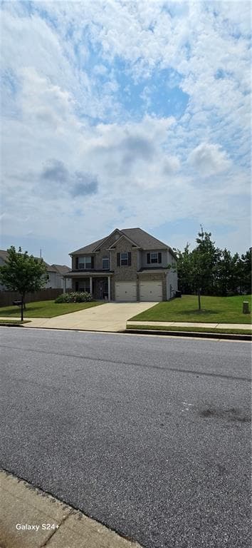 4 bedroom, 3 bathroom, 2,900 sq ft single family residence for sale at 2802 Lydias Walk, Conyers, GA 30012