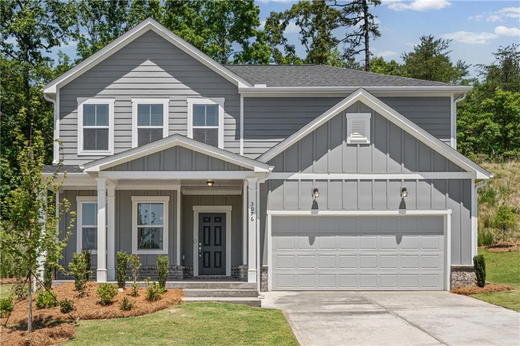 4 bedroom, 3 bathroom, 2,322 sq ft single family residence under contract at 3076 Orwell Drive, Gainesville, GA 30507