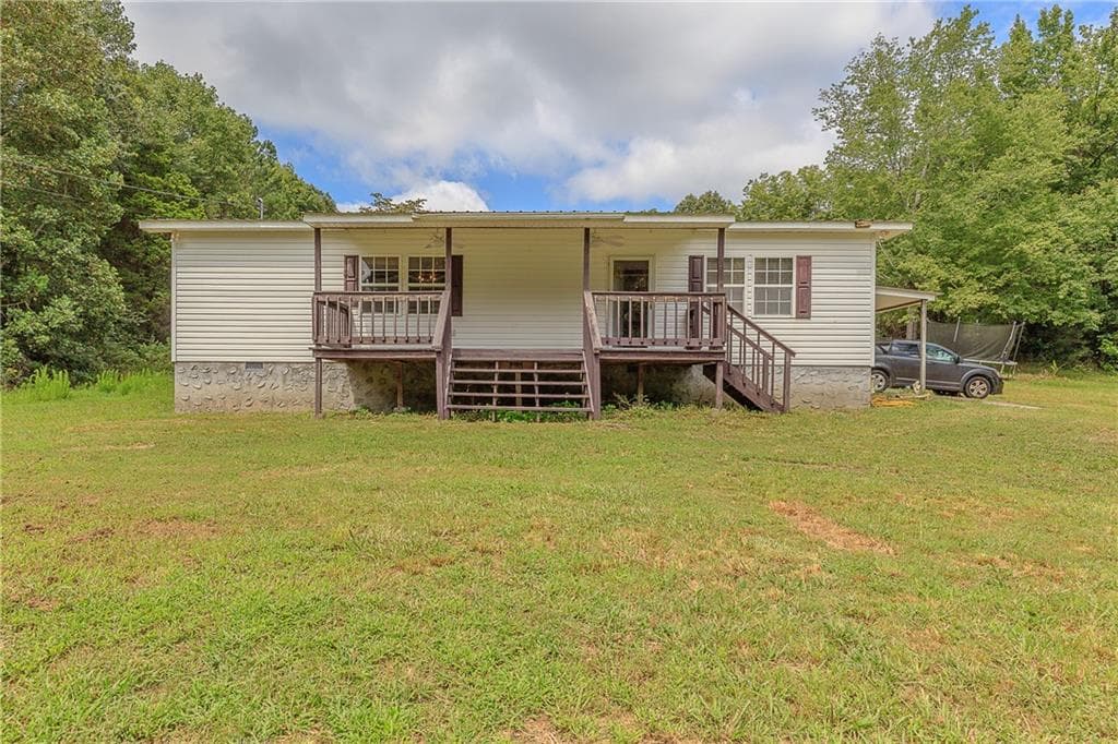 3 bedroom, 2 bathroom, 1,776 sq ft single family residence for sale at 368 Blueberry Ridge Road, La Fayette, GA 30728