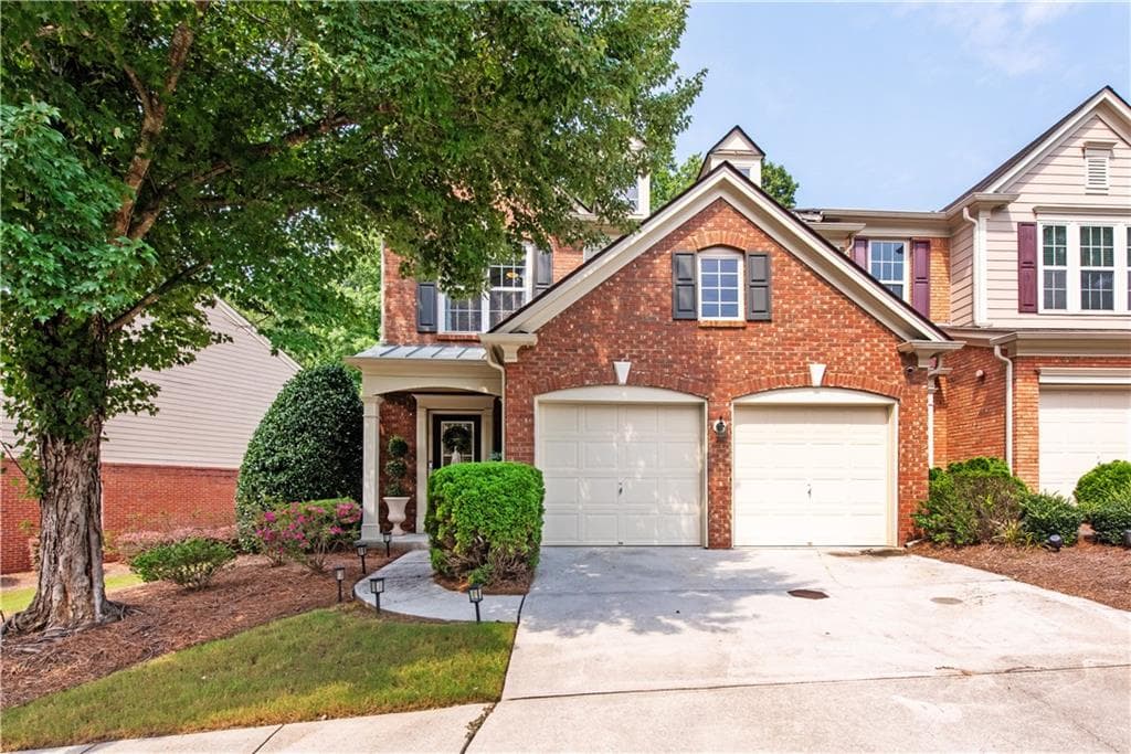 3 bedroom, 3 bathroom, 1,832 sq ft townhouse under contract at 5751 Evadale Trace 4, Mableton, GA 30126