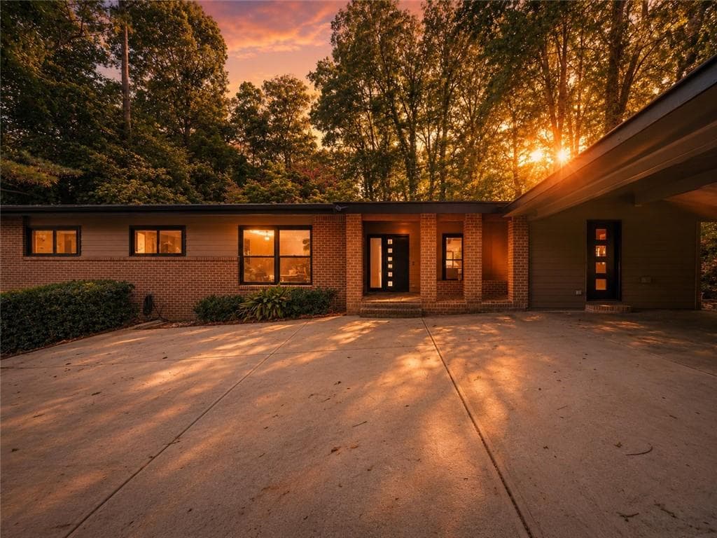 3868 Allsborough Drive, Tucker, GA 30084 — most recent listing photo