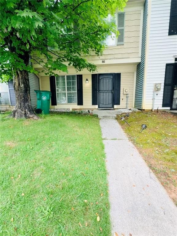 2 bedroom, 3 bathroom townhouse for rent at 1496 Kilmuir Way, Stone Mountain, GA 30083 for $1,600 a month