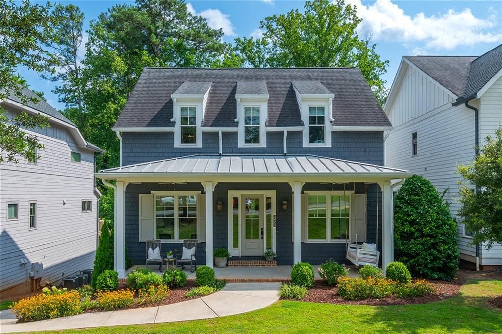 5 bedroom, 4 bathroom, 3,364 sq ft single family residence under contract at 1264 Hayes Drive, Smyrna, GA 30080