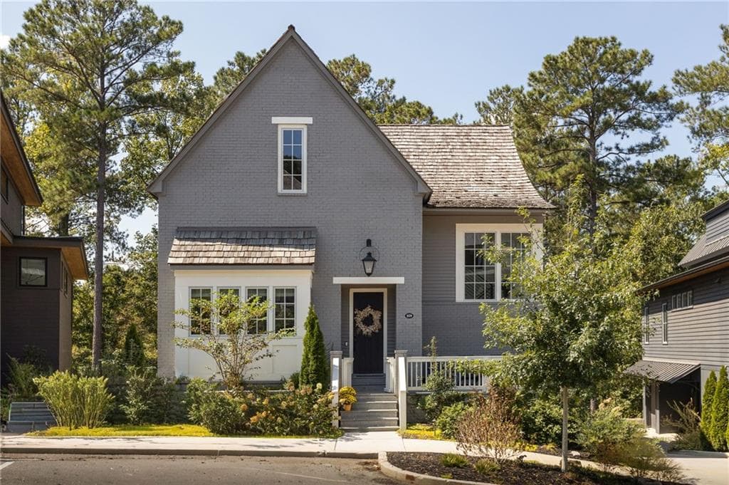 4 bedroom, 5 bathroom, 3,813 sq ft single family residence for sale at 1120 Mado Loop, Chattahoochee Hills, GA 30268