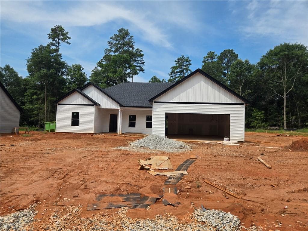 3 bedroom, 2 bathroom, 1,508 sq ft single family residence for sale at 154 Preserve Trail, Lavonia, GA 30553