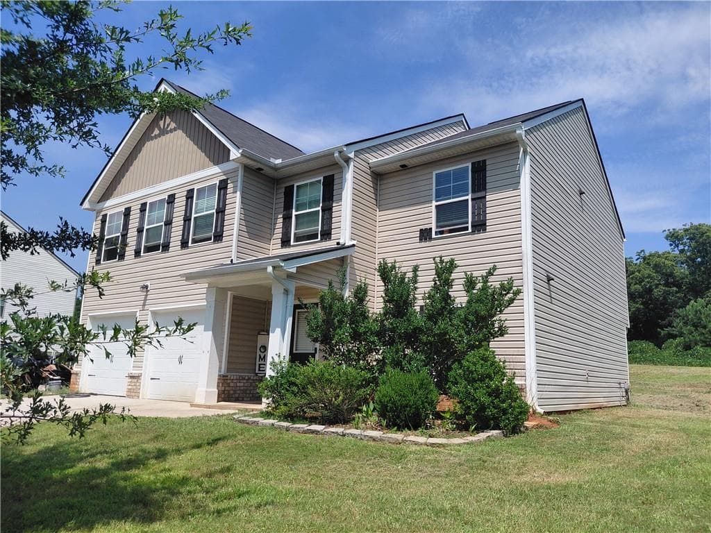 5 bedroom, 4 bathroom, 2,373 sq ft single family residence for sale at 10 Windbrooke Drive, Covington, GA 30016