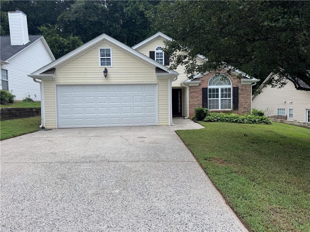 3 bedroom, 2 bathroom, 1,838 sq ft single family residence for sale at 223 Christopher Drive, Hiram, GA 30141
