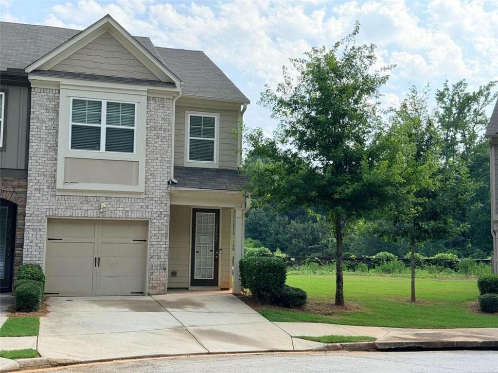 3 bedroom, 3 bathroom, 1,484 sq ft townhouse for sale at 2352 Rolling Trail, Lithonia, GA 30058