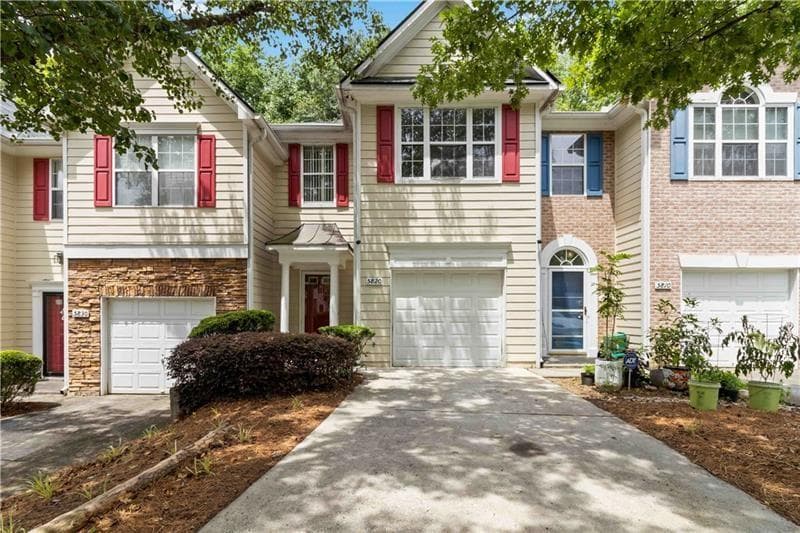 2 bedroom, 3 bathroom, 1,561 sq ft townhouse for sale at 5820 Terremont Circle, Norcross, GA 30093