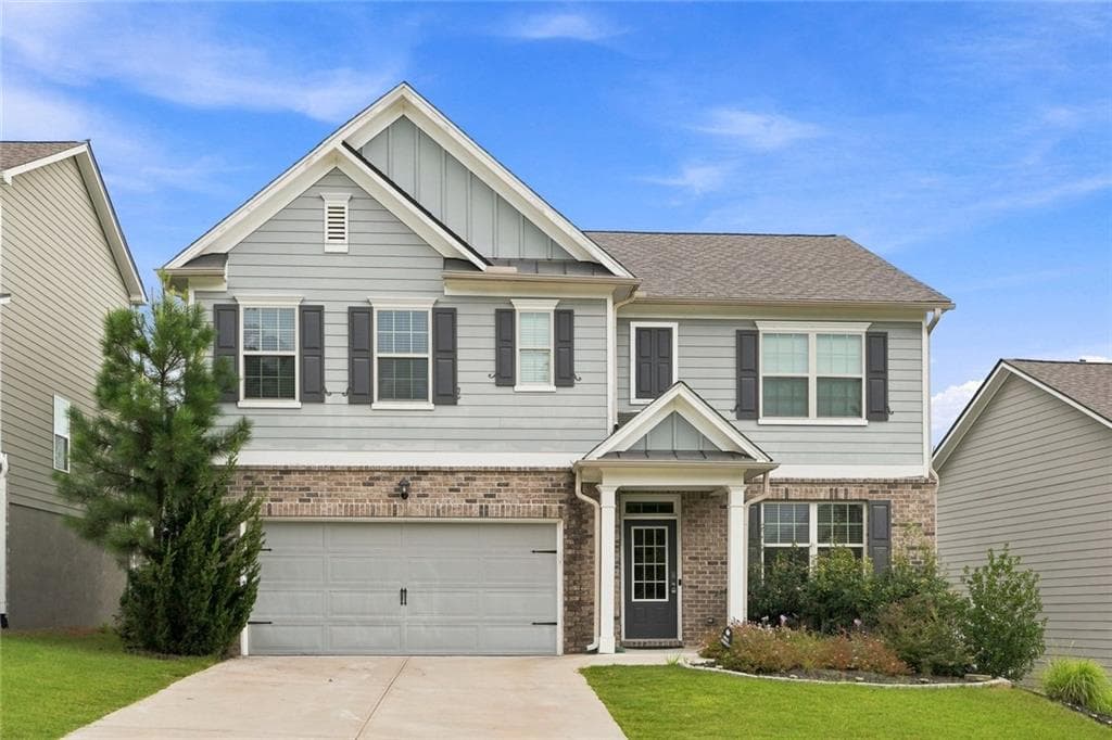 5 bedroom, 3 bathroom, 2,572 sq ft single family residence for sale at 6890 Scarlet Oak Way, Flowery Branch, GA 30542