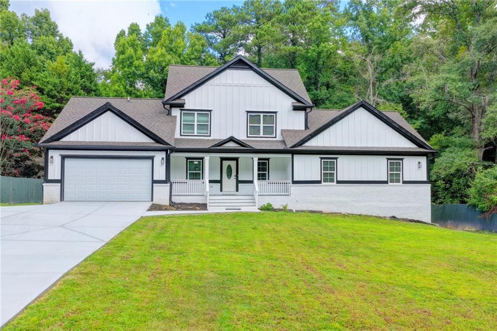 7 bedroom, 4 bathroom, 4,918 sq ft single family residence for sale at 3326 Hidden Forest Drive, Snellville, GA 30078