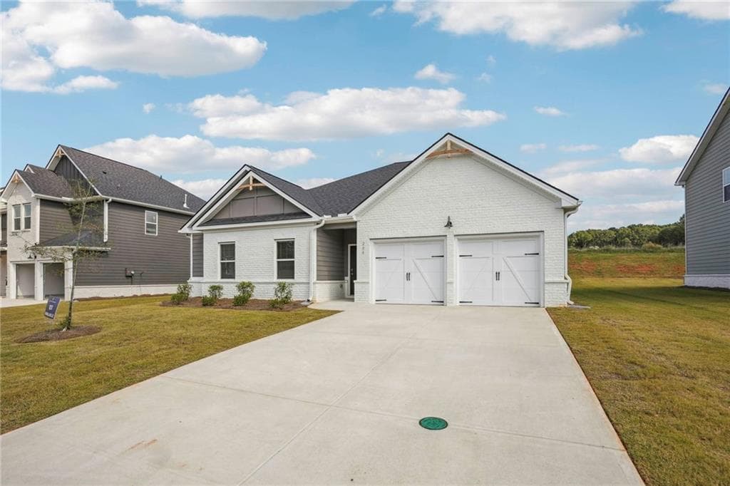 4 bedroom, 3 bathroom, 2,000 sq ft single family residence for sale at 140 Orwell Drive, Social Circle, GA 30025