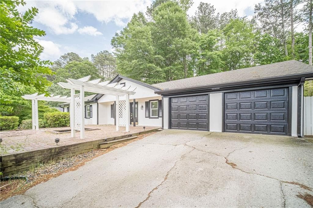 3 bedroom, 2 bathroom, 1,616 sq ft single family residence sold at 4858 Tarleton Drive, Lilburn, GA 30047