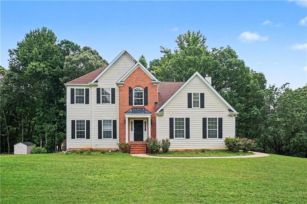 3 bedroom, 3 bathroom, 2,603 sq ft single family residence for sale at 15 Pheasant Way, Acworth, GA 30101