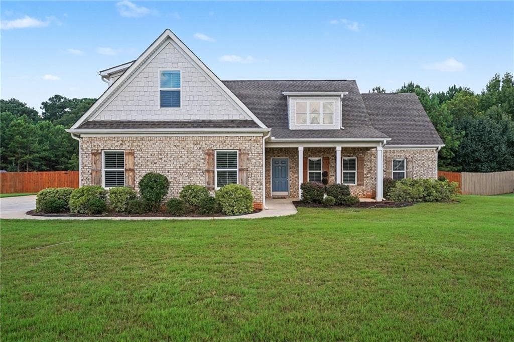 4 bedroom, 3 bathroom, 2,168 sq ft single family residence under contract at 1108 Birchwood Drive, Griffin, GA 30224