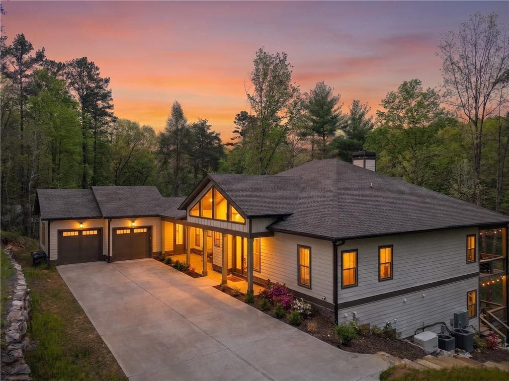 5 bedroom, 6 bathroom, 4,518 sq ft single family residence for sale at 245 Bear Paw Trail, Blue Ridge, GA 30513