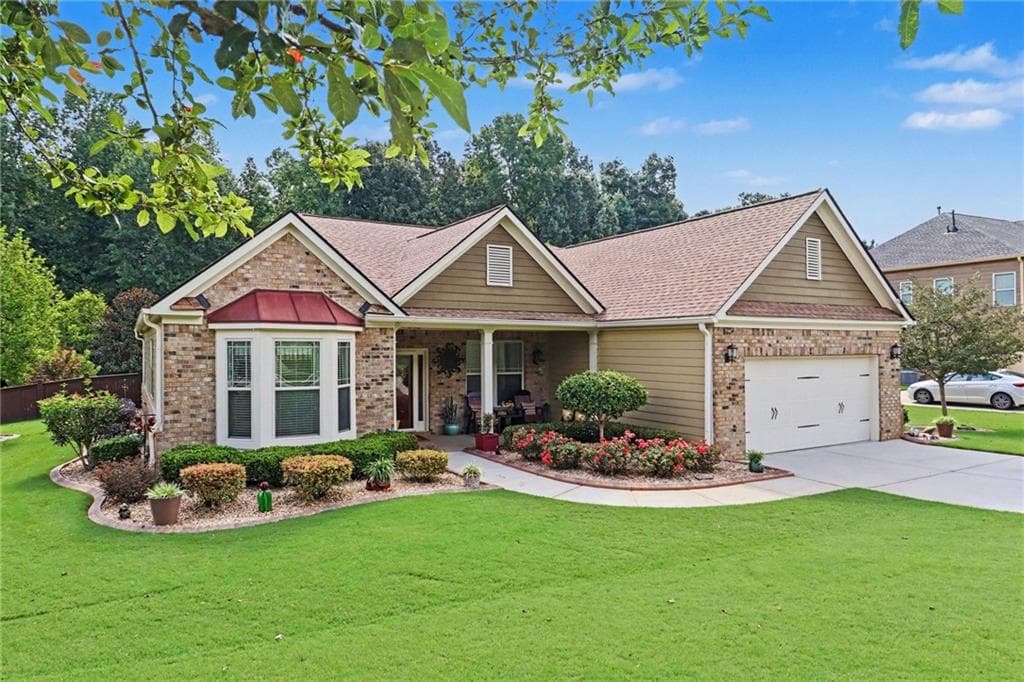 4 bedroom, 3 bathroom, 2,649 sq ft single family residence for sale at 265 Mulberry Drive, Senoia, GA 30276