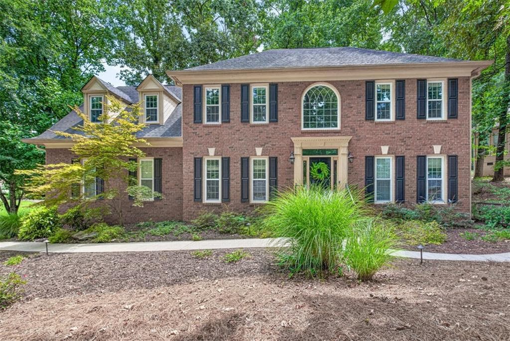 4 bedroom, 3 bathroom, 2,715 sq ft single family residence under contract at 2652 Forest Meadow Lane, Lawrenceville, GA 30043