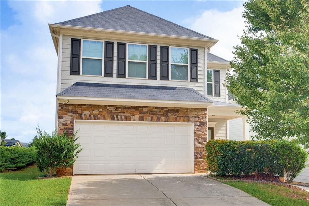 3 bedroom, 3 bathroom, 2,220 sq ft single family residence for sale at 2978 Woodward Down Trail, Buford, GA 30519