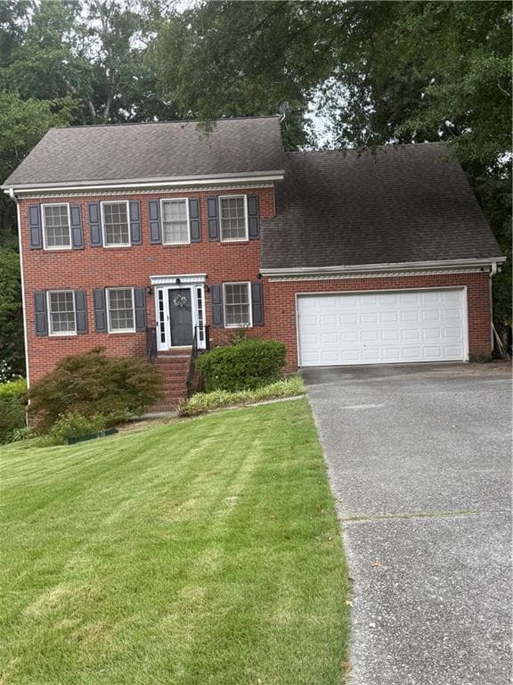 4 bedroom, 3 bathroom, 2,060 sq ft single family residence for sale at 2965 Riverbend Drive, Snellville, GA 30078