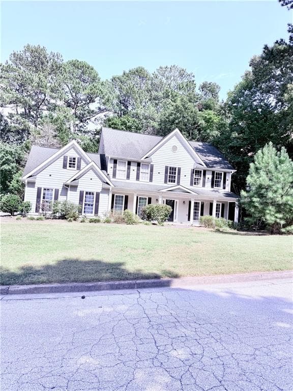 4 bedroom, 3 bathroom, 2,445 sq ft single family residence for sale at 2887 Kingstream Drive, Snellville, GA 30039