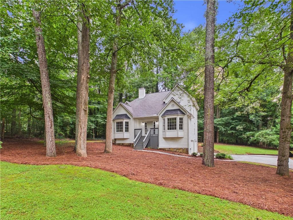 2855 Autumn Drive, Canton, GA 30115 — most recent listing photo
