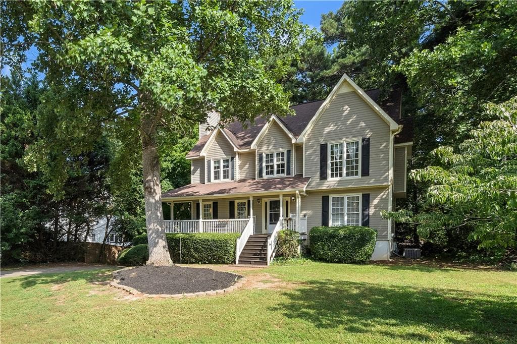 3 bedroom, 3 bathroom, 2,089 sq ft single family residence for sale at 296 Abbington Way, Douglasville, GA 30134