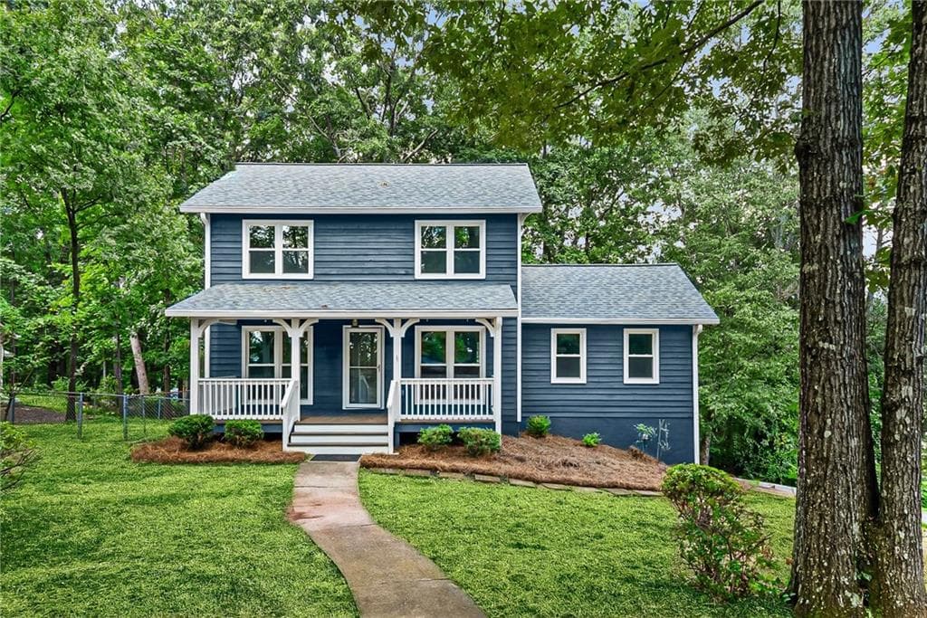 4 bedroom, 2 bathroom, 2,192 sq ft single family residence for sale at 250 Lancaster Circle, Marietta, GA 30066