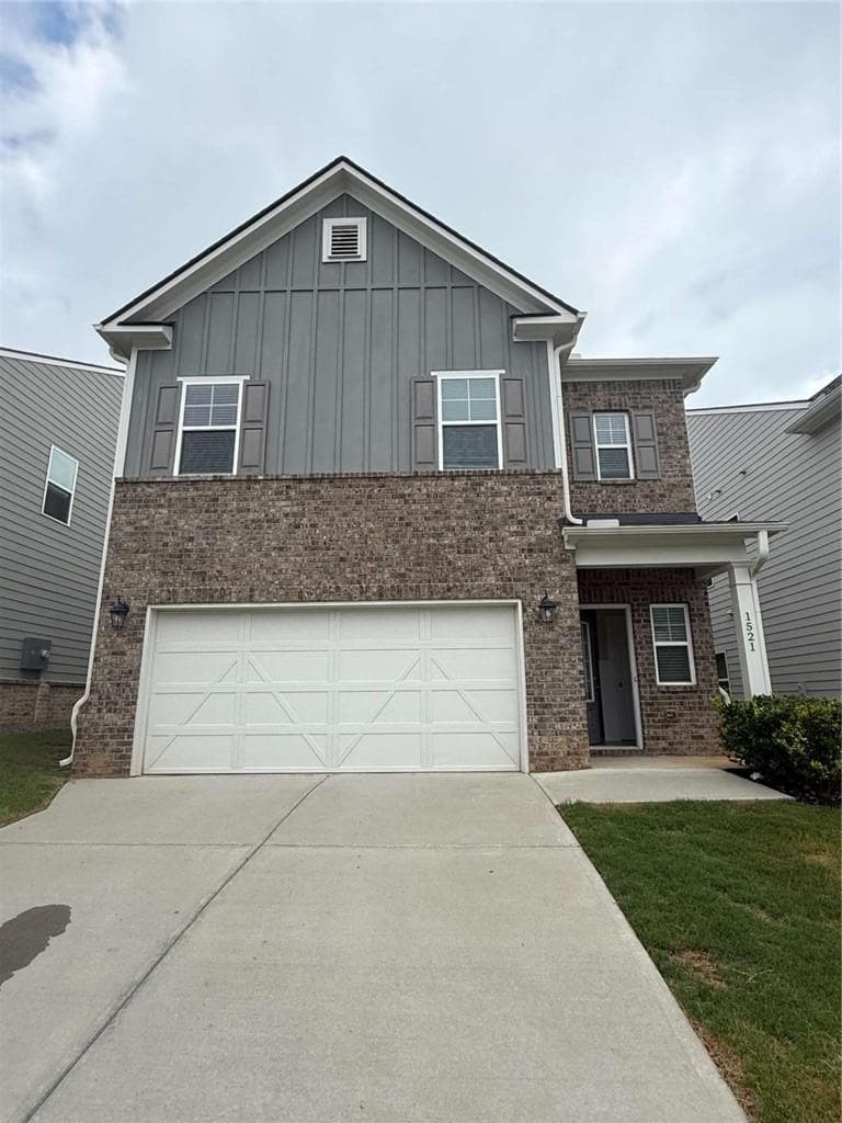 3 bedroom, 3 bathroom, 2,252 sq ft single family residence for rent at 1521 Winding Ridge Trl, Hoschton, GA 30548 for $2,150 a month